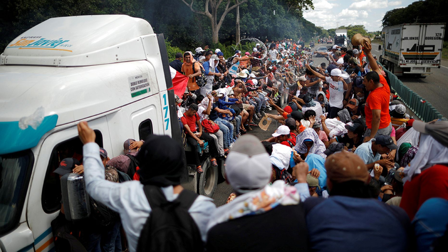 Migrant-Caravan-REUTERS.jpg